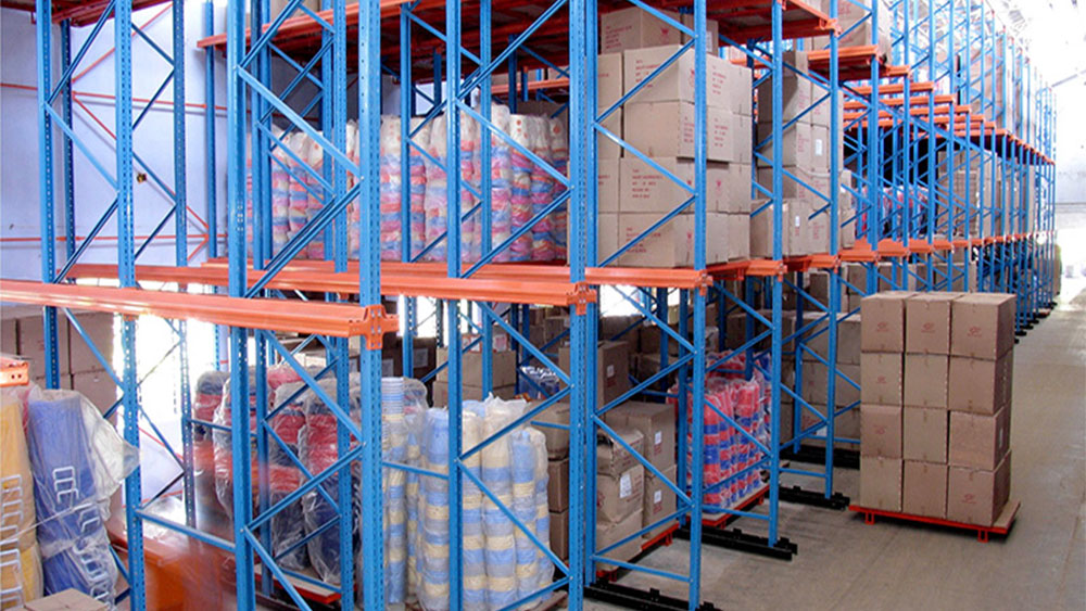 The Benefits of Implementing a Warehouse Storage System - Kompress India